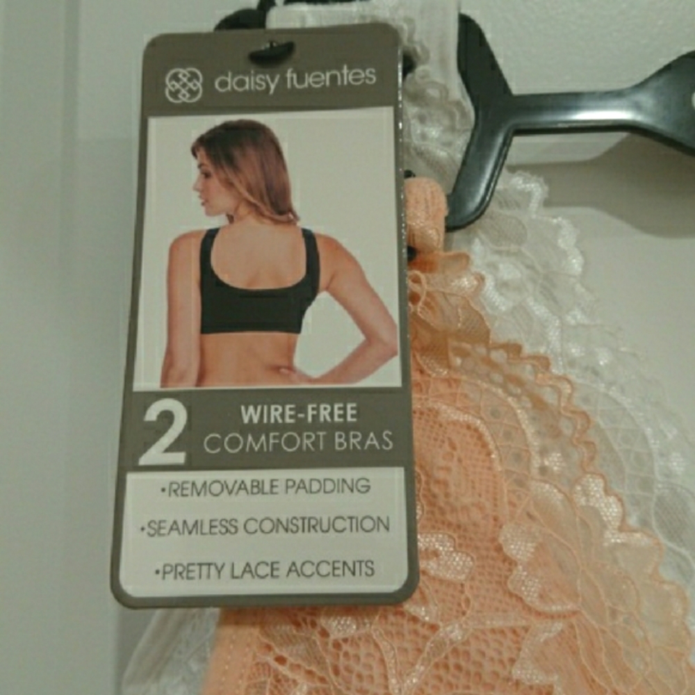 Daisy Fuentes White & peach Lace Longline Bra set! - Picture 2 of 13